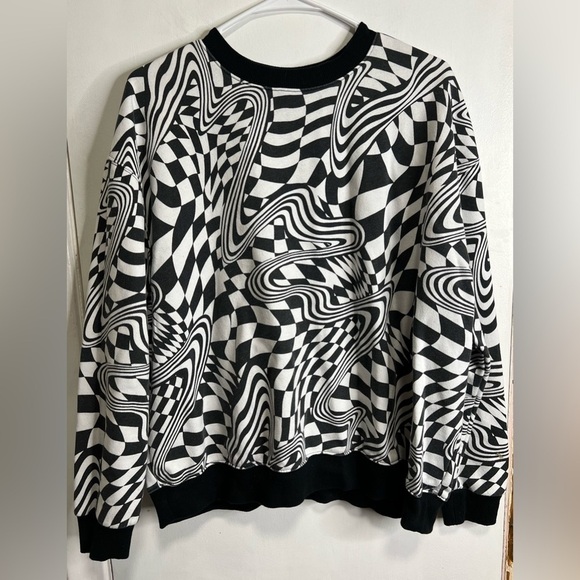 Wild Fable Geometric Sweatshirt - Picture 1 of 3